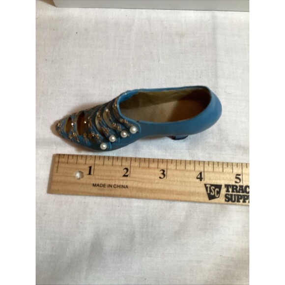 Nostalgia Handbag & Shoe Resin Mini Figurine 1999 Popular Imports Collectibles - Picture 13 of 13